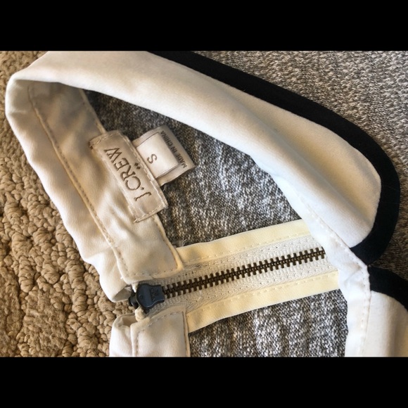 J.Crew Peter Pan collar sweater - Picture 2 of 2